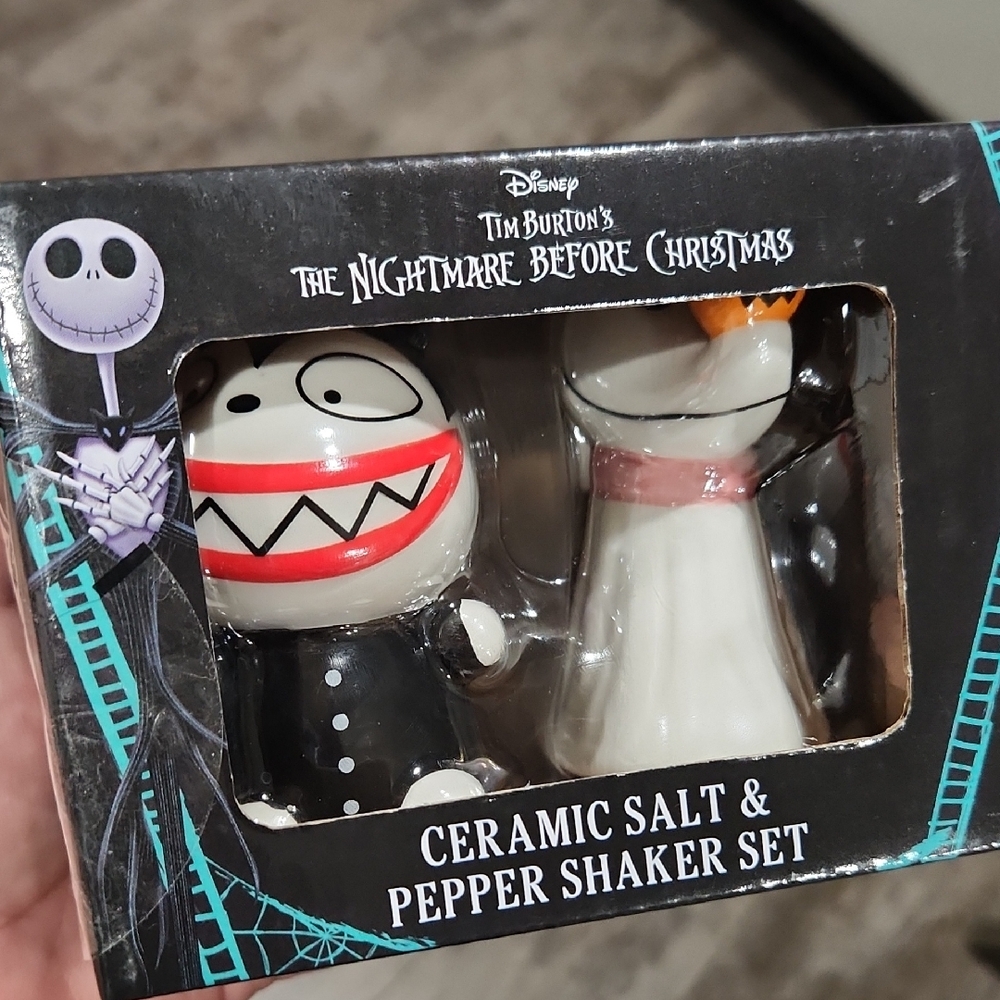 Disney Nightmare Before Christmas Shaker Set Zero & Scary Teddy